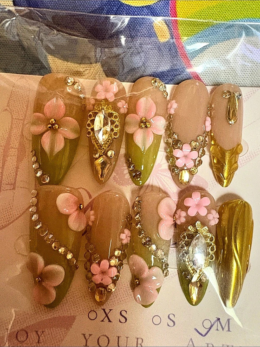Floral Pink & Gold Press-On Nails NWT